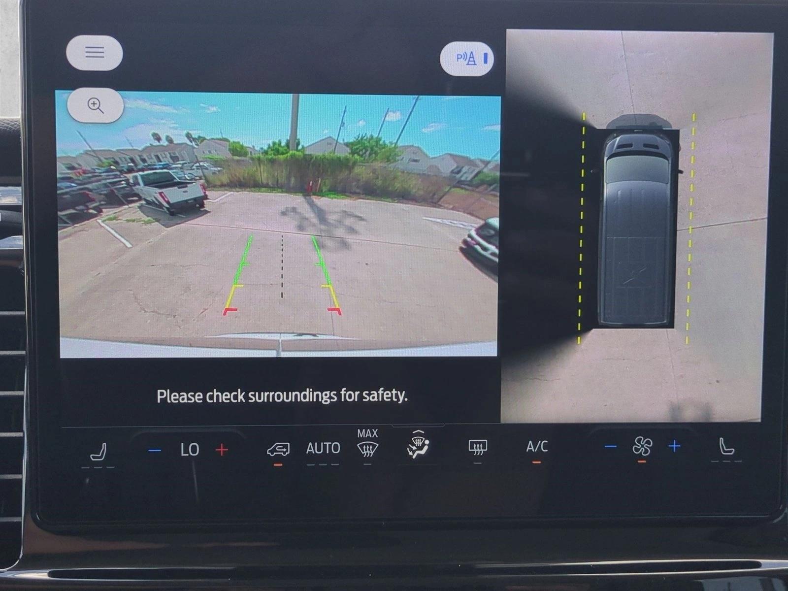 2025 Ford Transit Passenger Van XLT - Photo 13