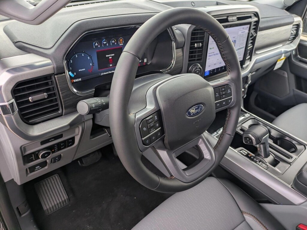 New 2026 Ford F-150 LARIAT Truck SuperCrew Cab