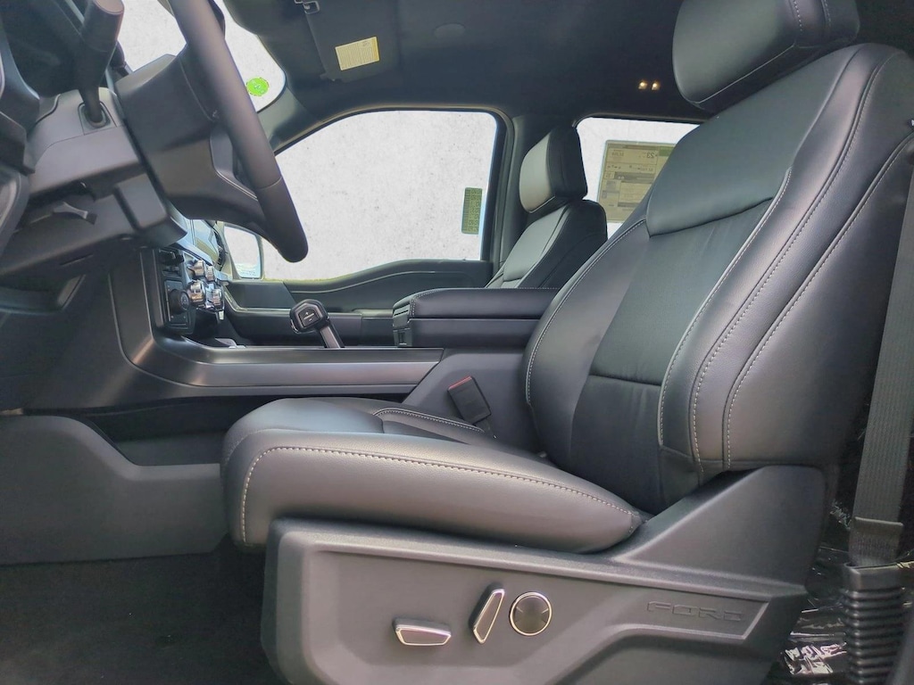 New 2026 Ford F-150 LARIAT Truck SuperCrew Cab