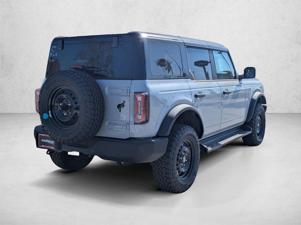New 2026 Ford Bronco Outer Banks SUV