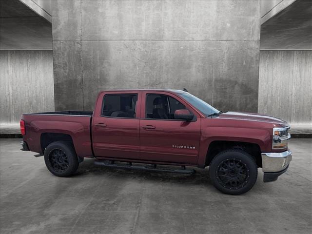 Used 2017 Chevrolet Silverado 1500 LT with VIN 3GCPCREC2HG202147 for sale in Corpus Christi, TX