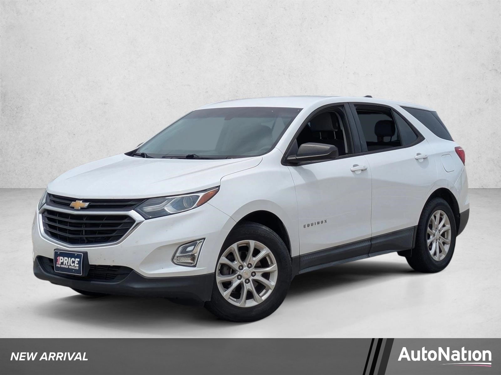 2018 Chevrolet Equinox LS's photo