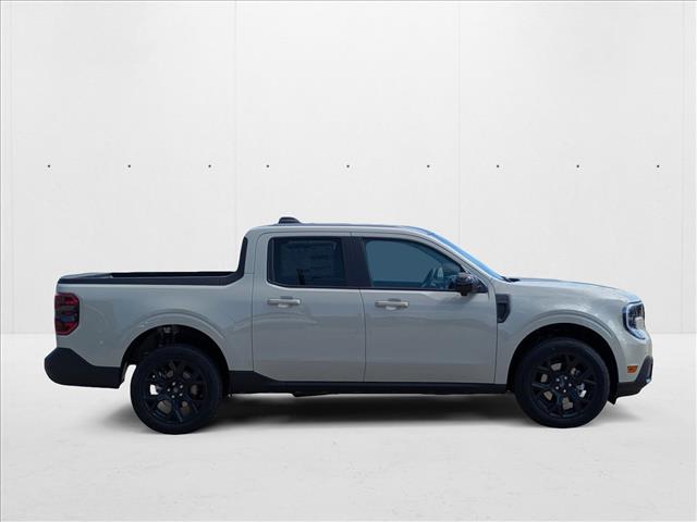 2025 Ford Maverick Lariat photo 2