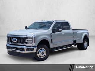 2026 Ford F-350 LARIAT Truck Crew Cab