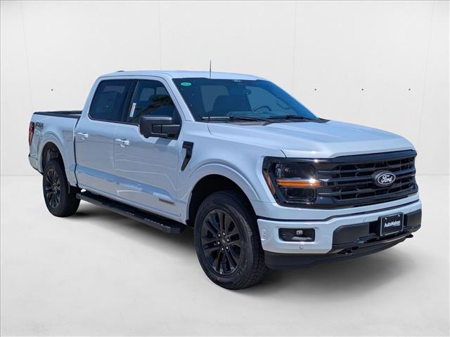 2025 Ford F-150 XLT photo 2