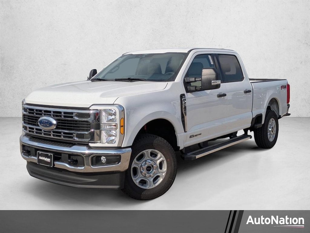New 2026 Ford F-250 XLT Truck Crew Cab