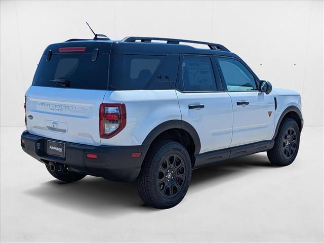 2025 Ford Bronco Sport Badlands photo 2