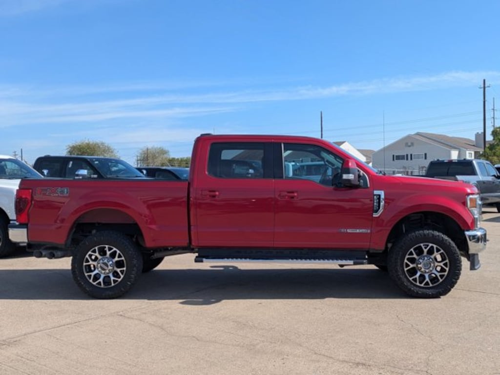 Used 2020 Ford F-250 LARIAT Truck Crew Cab
