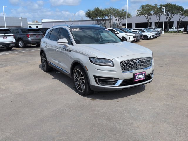 2020 Lincoln Nautilus Reserve photo 2