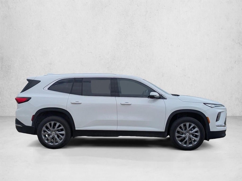Used 2025 Buick Enclave Preferred SUV