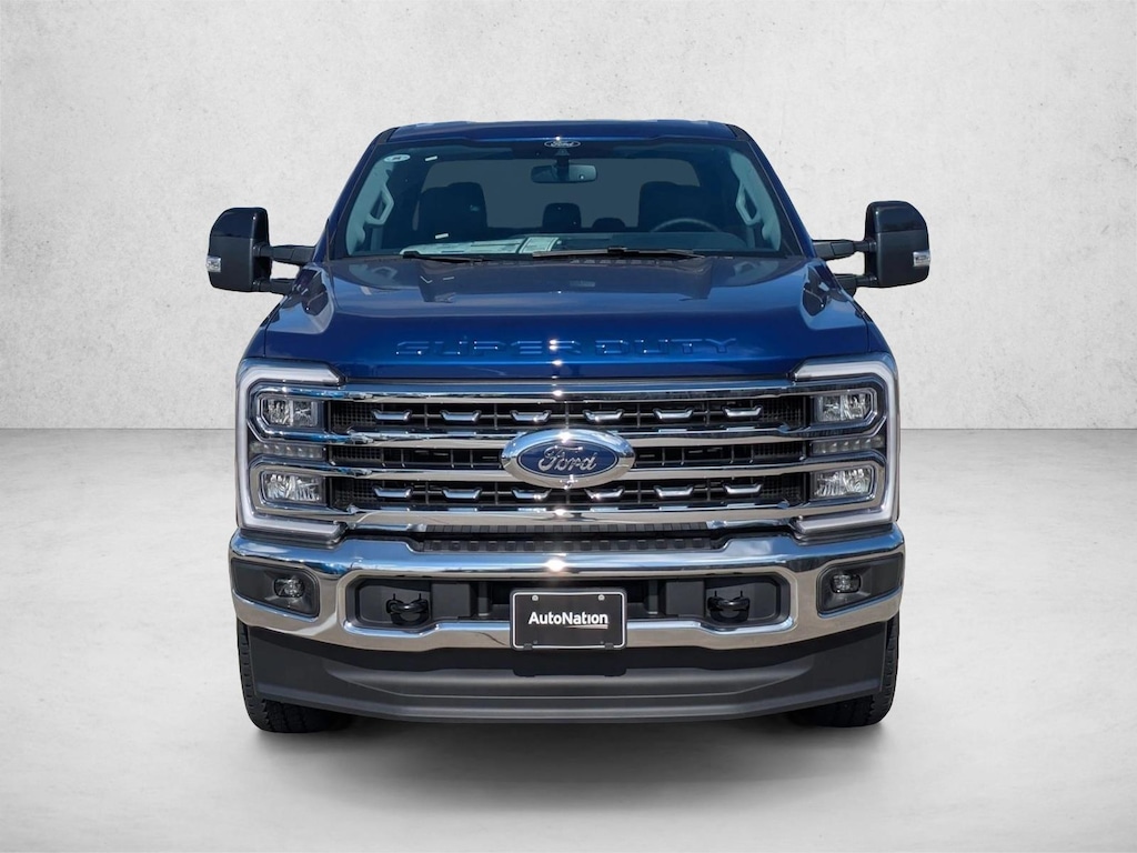 New 2026 Ford F-250 LARIAT Truck Crew Cab