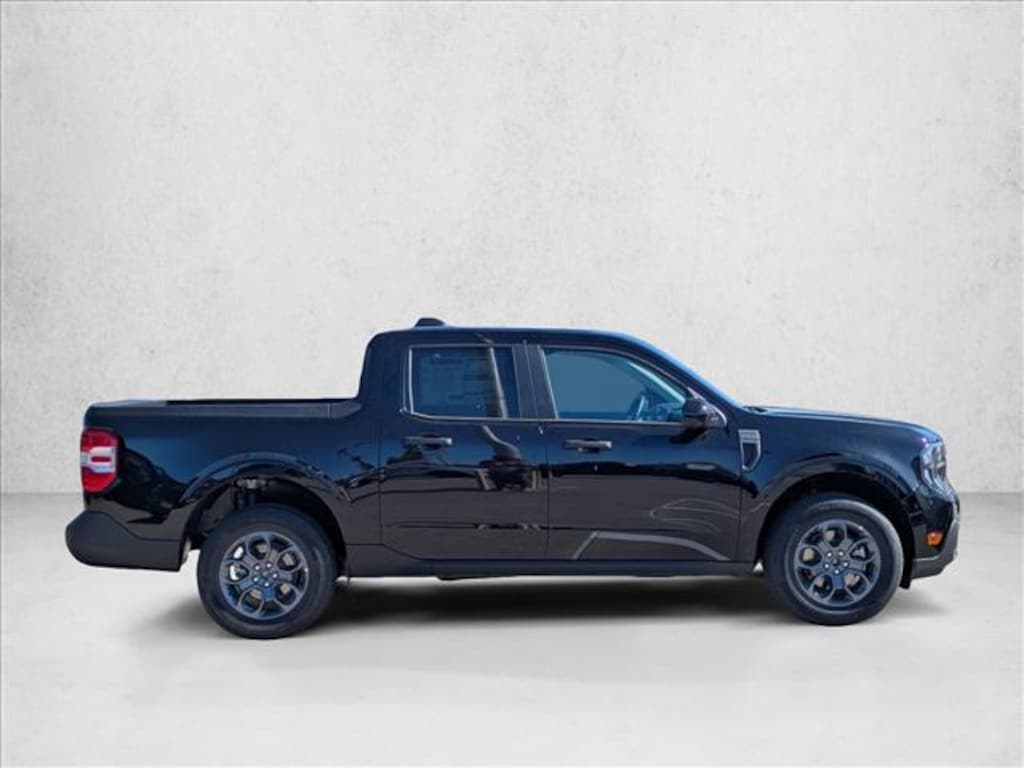 New 2025 Ford Maverick XLT Truck SuperCrew