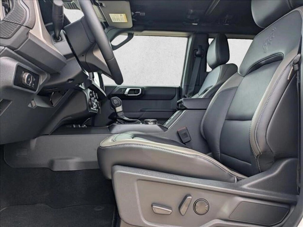 New 2026 Ford Bronco Outer Banks SUV