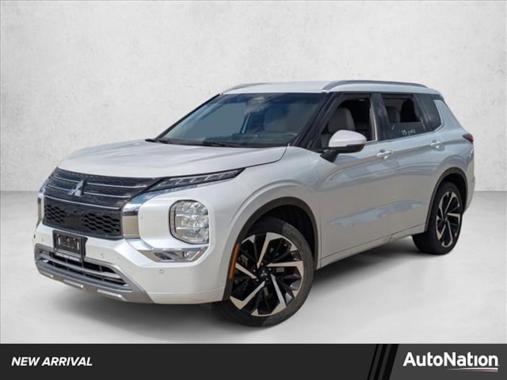 Used 2023 Mitsubishi Outlander SEL SUV