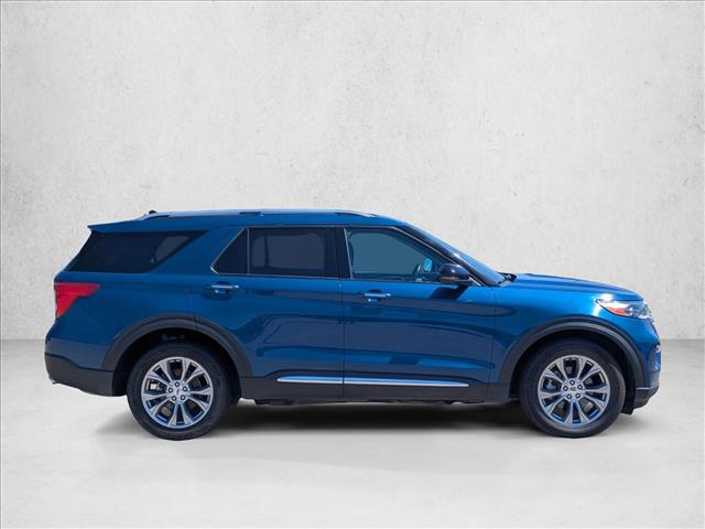 2023 Ford Explorer Limited photo 2
