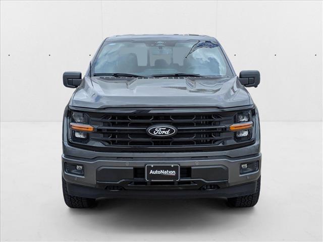 2025 Ford F-150 XLT photo 2