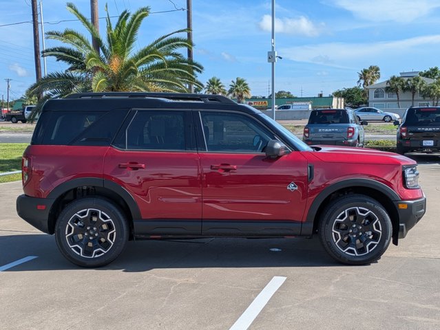 2025 Ford Bronco Sport Outer Banks photo 4
