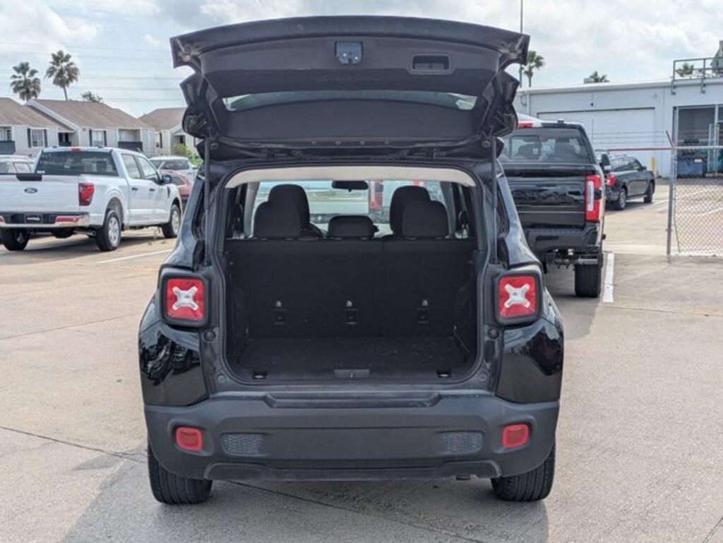Used 2021 Jeep Renegade Jeepster SUV