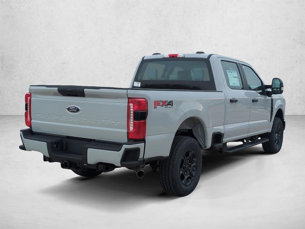 New 2026 Ford F-250 XL Truck Crew Cab