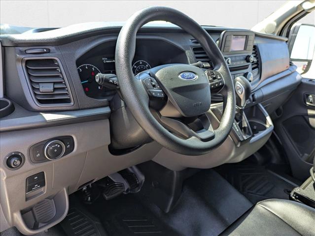 2025 Ford Transit photo 3