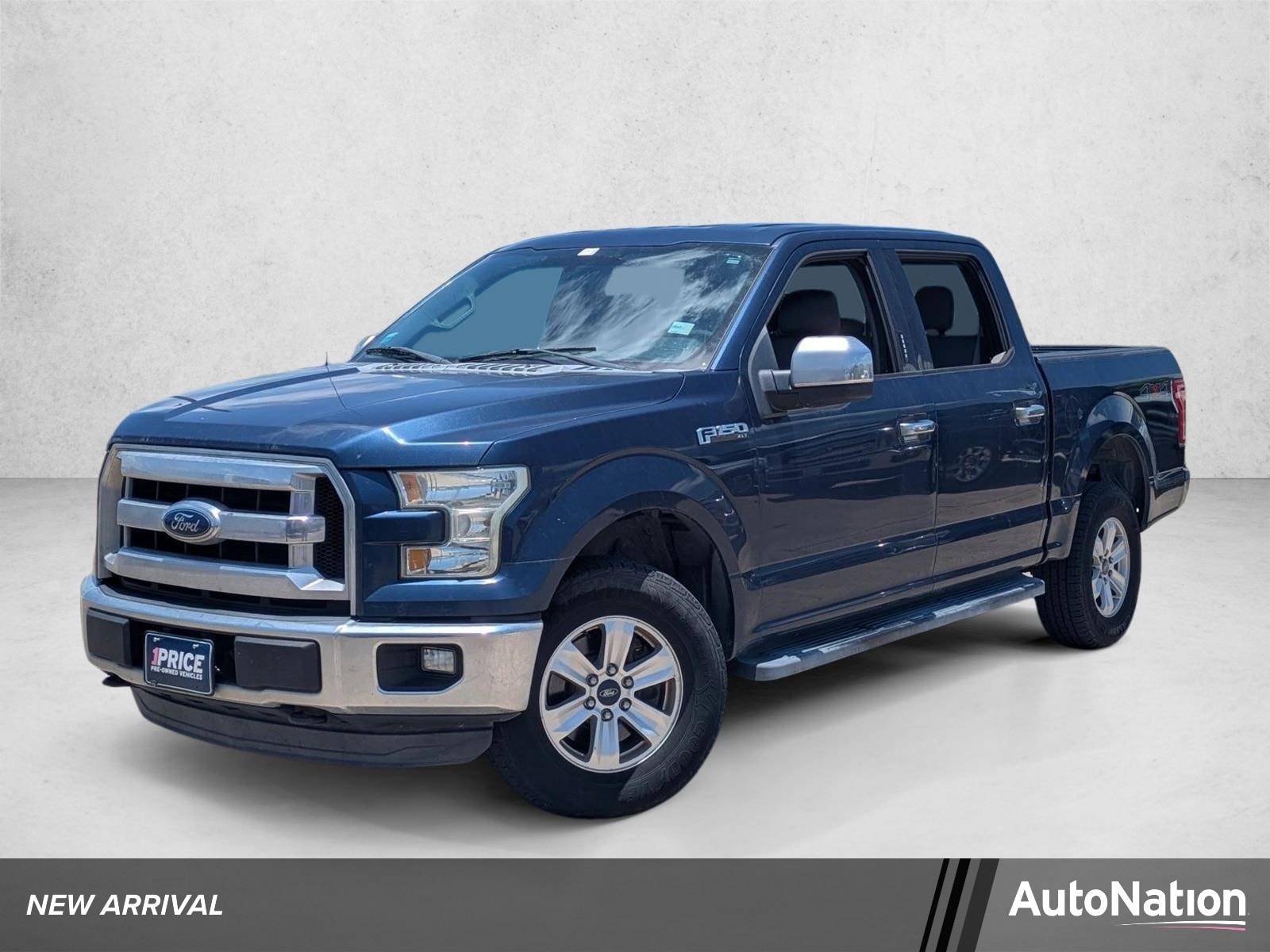 2015 Ford F-150 XLT 4x4 SuperCrew 145-in's photo