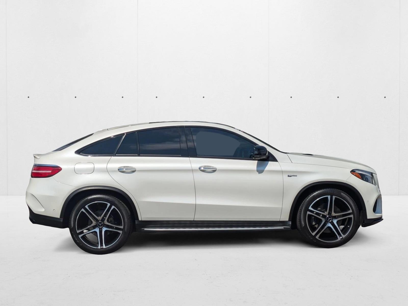 2018 Mercedes Benz GLE AMG 43 photo 4