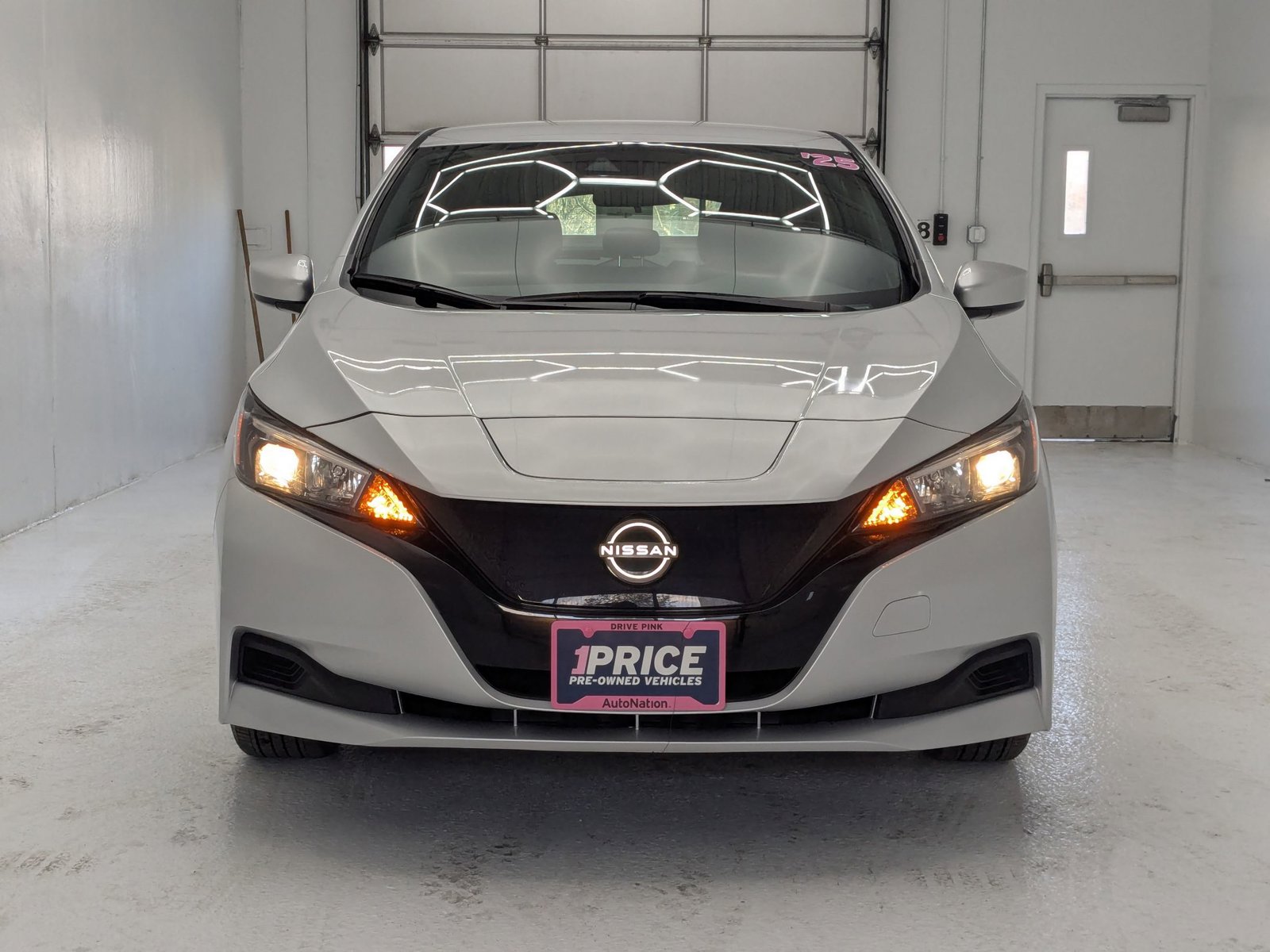 Used 2025 Nissan Leaf S with VIN 1N4AZ1BV8SC563491 for sale in Littleton, CO