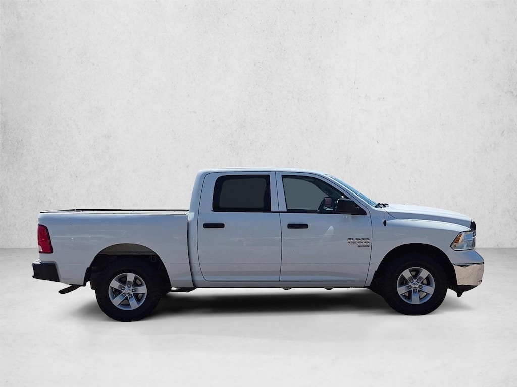 Used 2022 Ram 1500 SLT Crew Cab Pickup