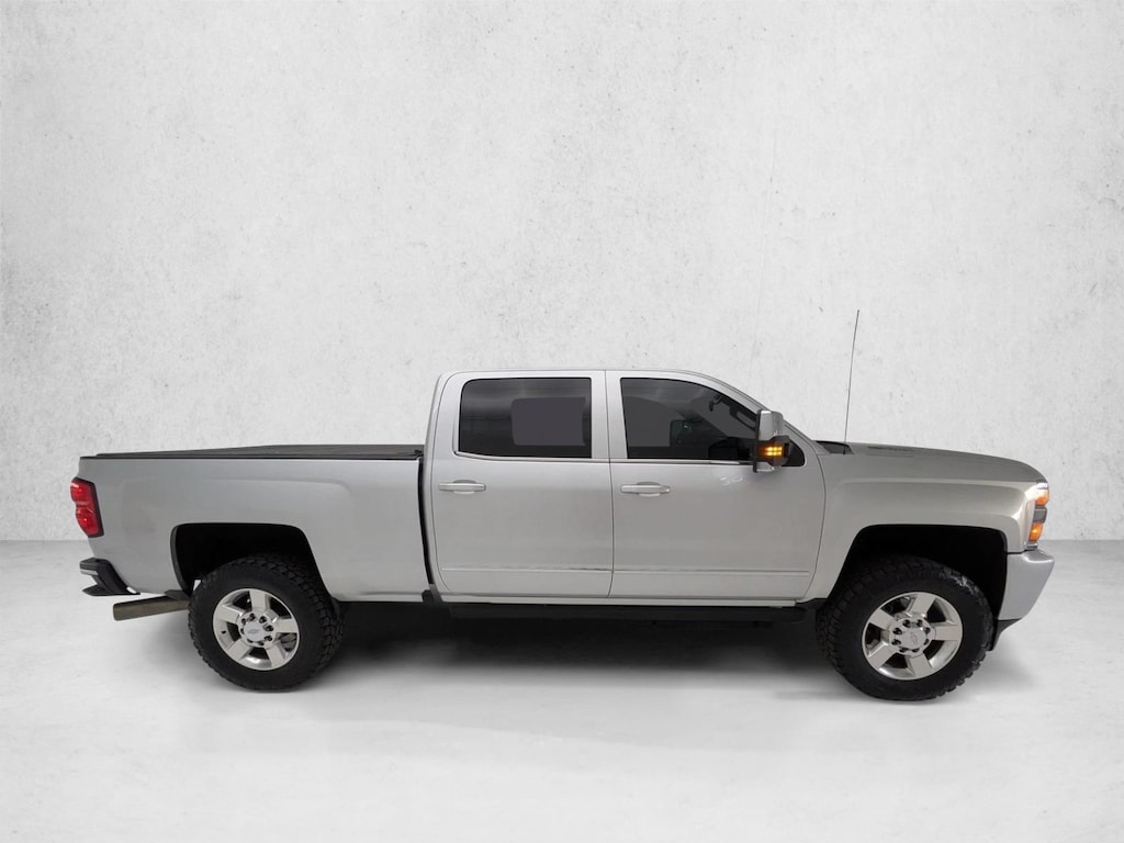 Used 2016 Chevrolet Silverado 2500HD LTZ Crew Cab Pickup