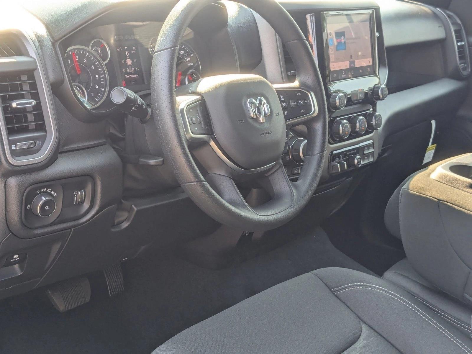 2026 Ram 1500 Tradesman photo 3