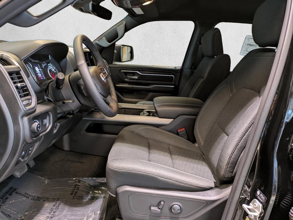 New 2025 Ram 1500 Big Horn Truck Crew Cab