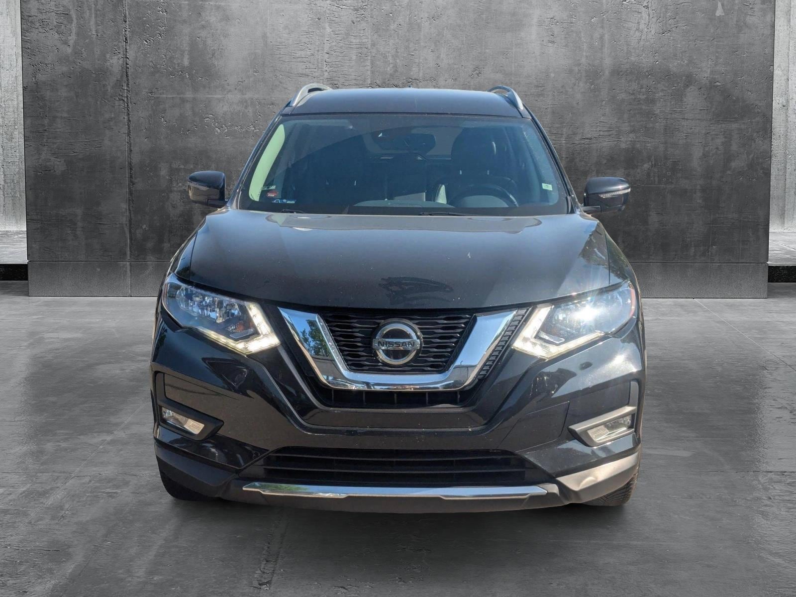 Used 2018 Nissan Rogue SL with VIN JN8AT2MV5JW309754 for sale in Littleton, CO