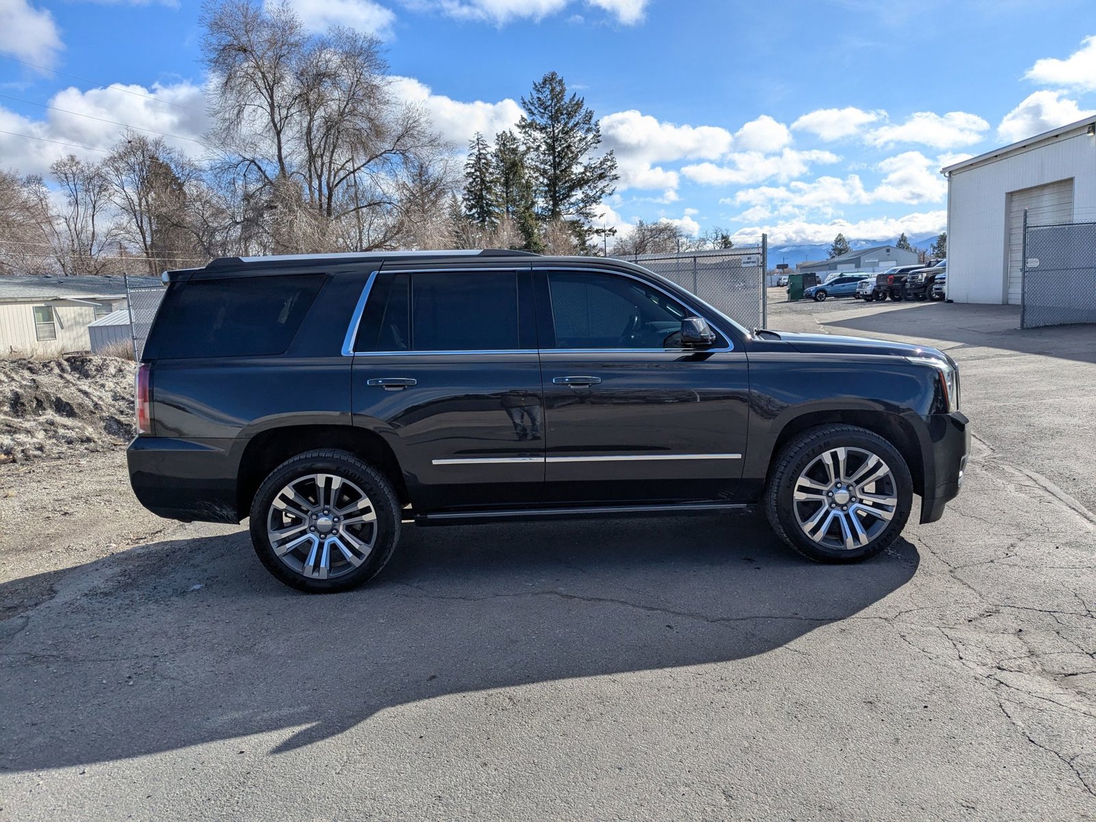 2020 Gmc Yukon Denali photo 4