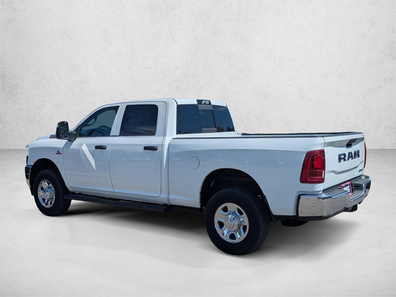 2025 RAM 3500 Tradesman - Photo 8