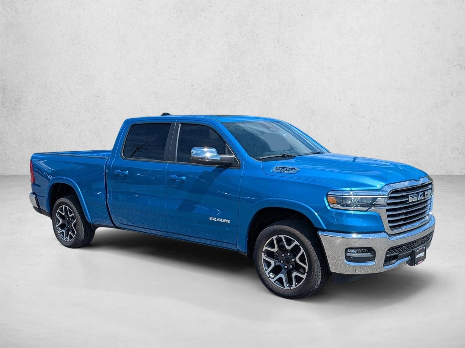 2025 RAM 1500 Laramie - Photo 6