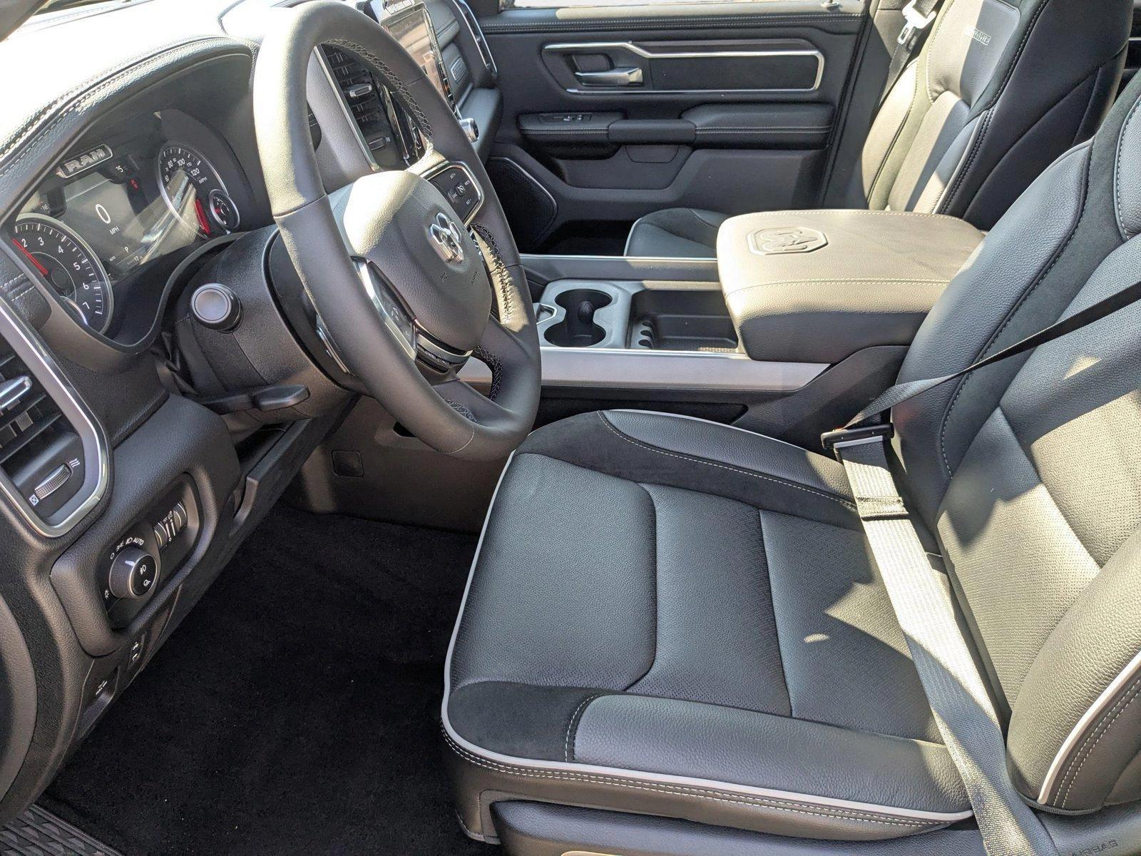 2026 Ram 1500 Laramie photo 4