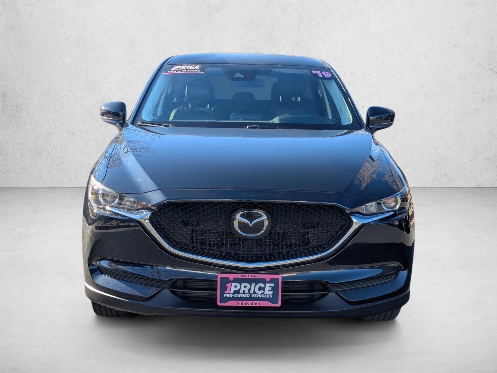 2019 Mazda CX-5 Touring photo 2