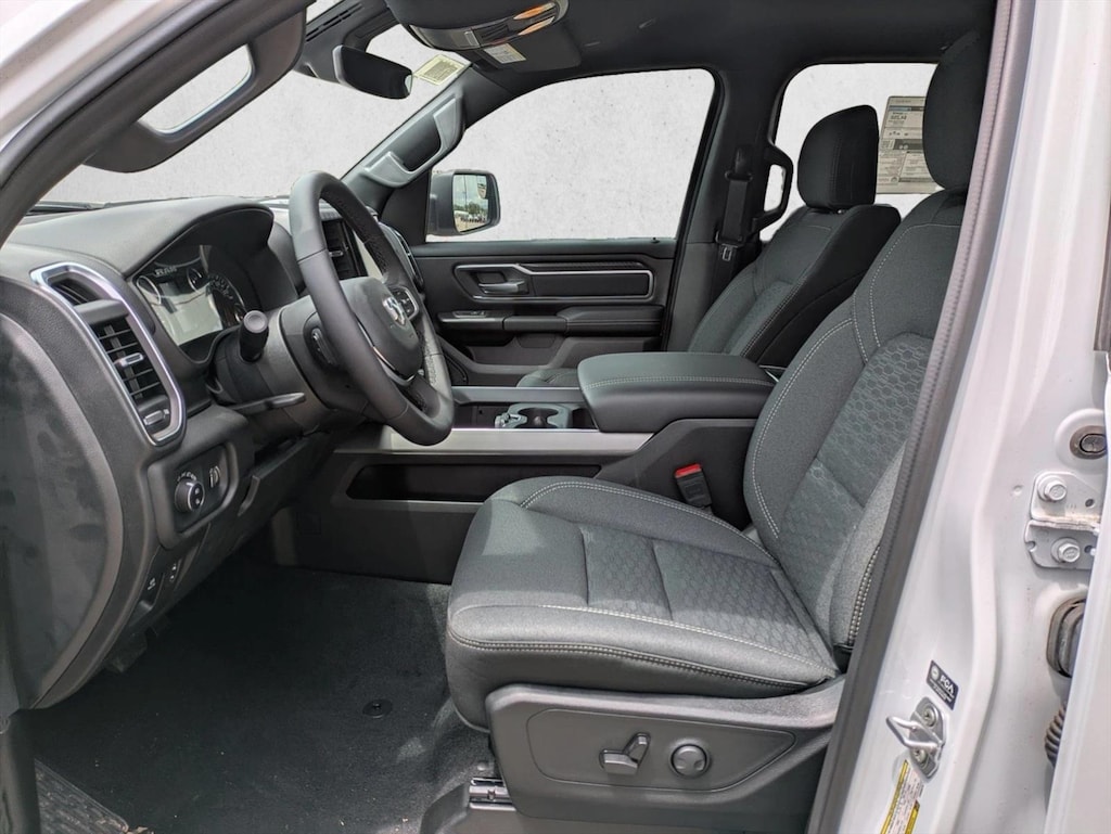 New 2025 Ram 1500 Big Horn Truck Crew Cab