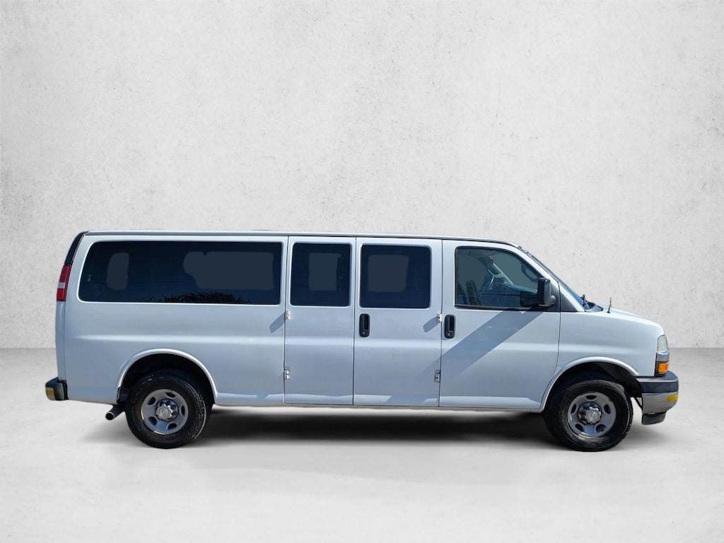 Used 2019 Chevrolet Express Passenger LT Full-size Passenger Van
