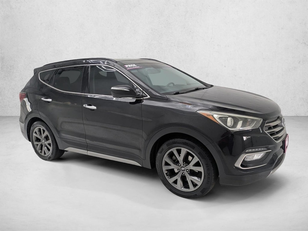 Used 2017 Hyundai Santa Fe 2.0T Ultimate Sport Utility