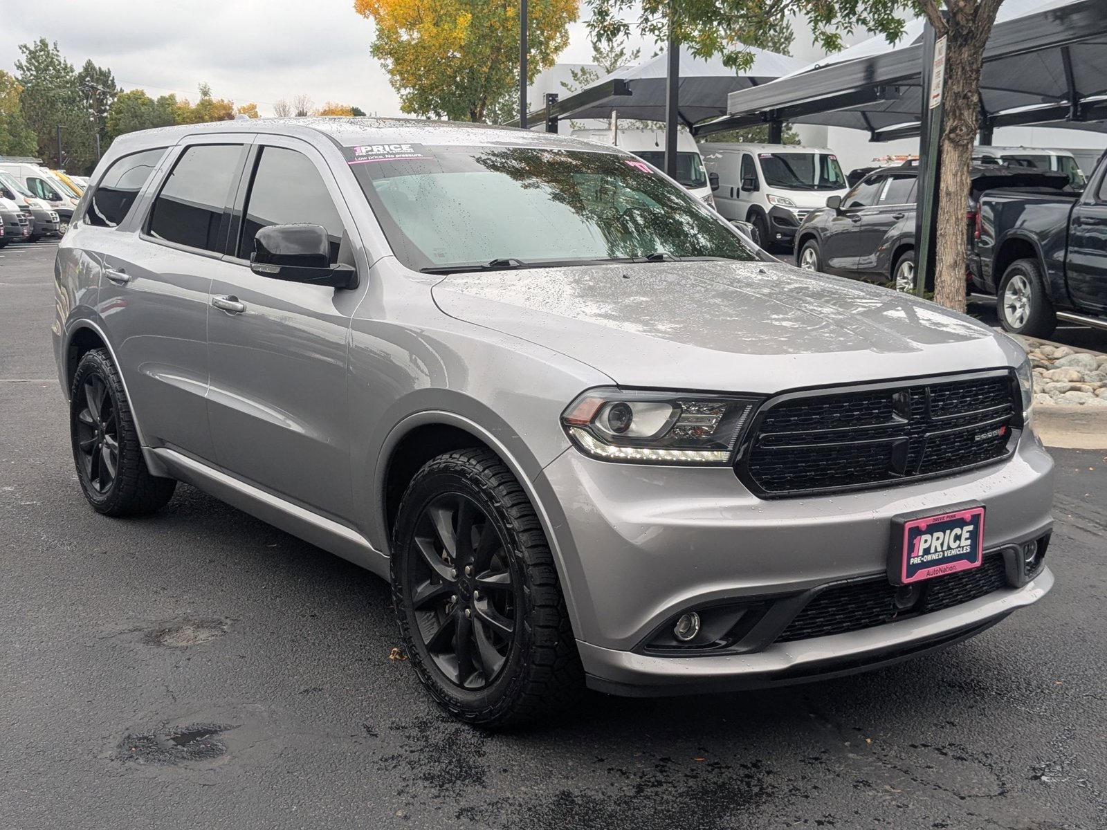 2017 Dodge Durango R/T Sport photo 3