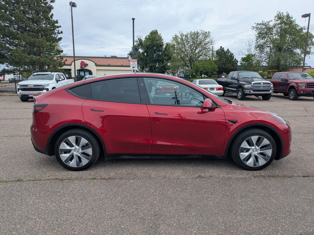 Used 2024 Tesla Model Y Long Range Sport Utility