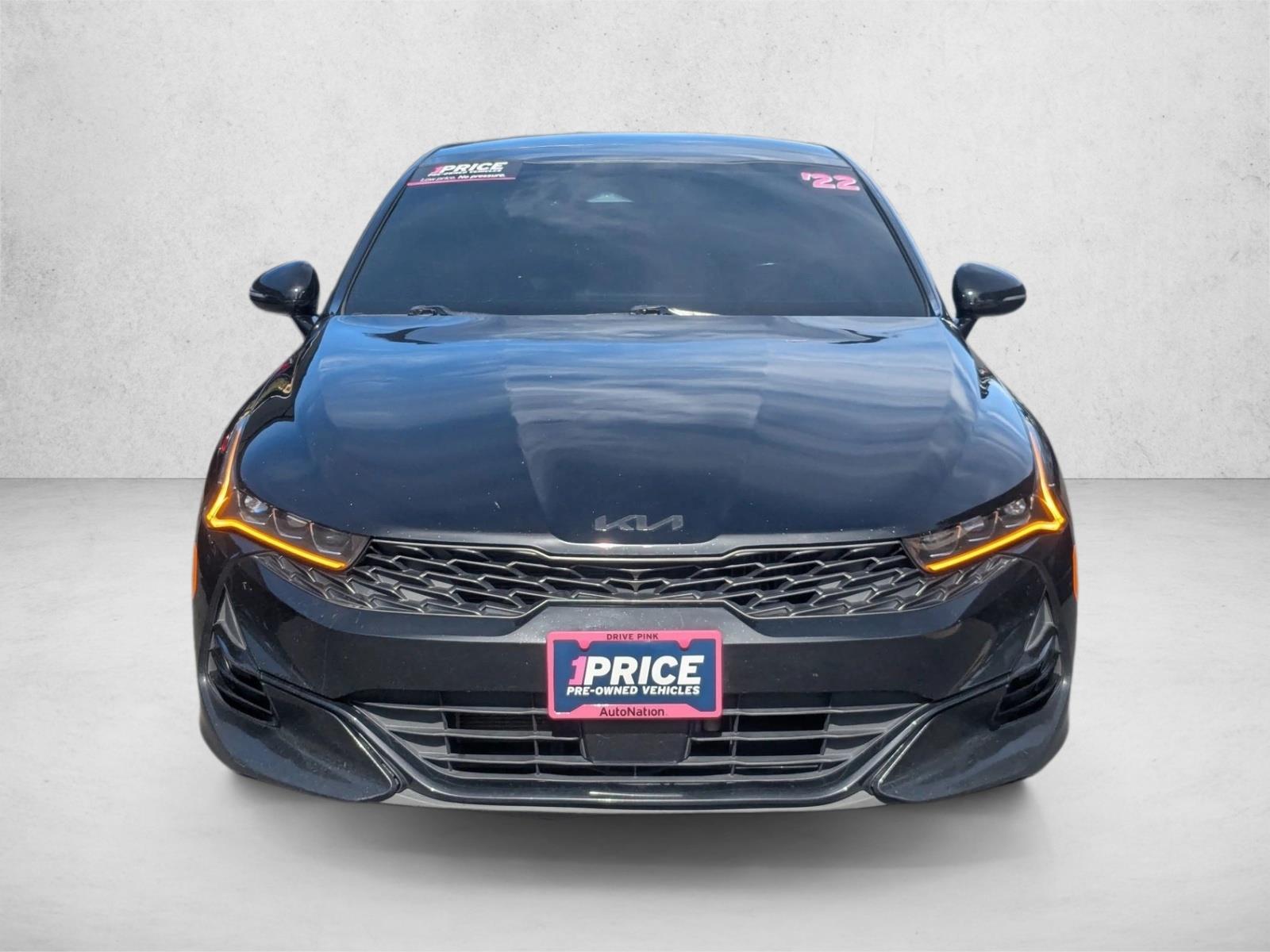 2022 Kia K5 GT-Line photo 2