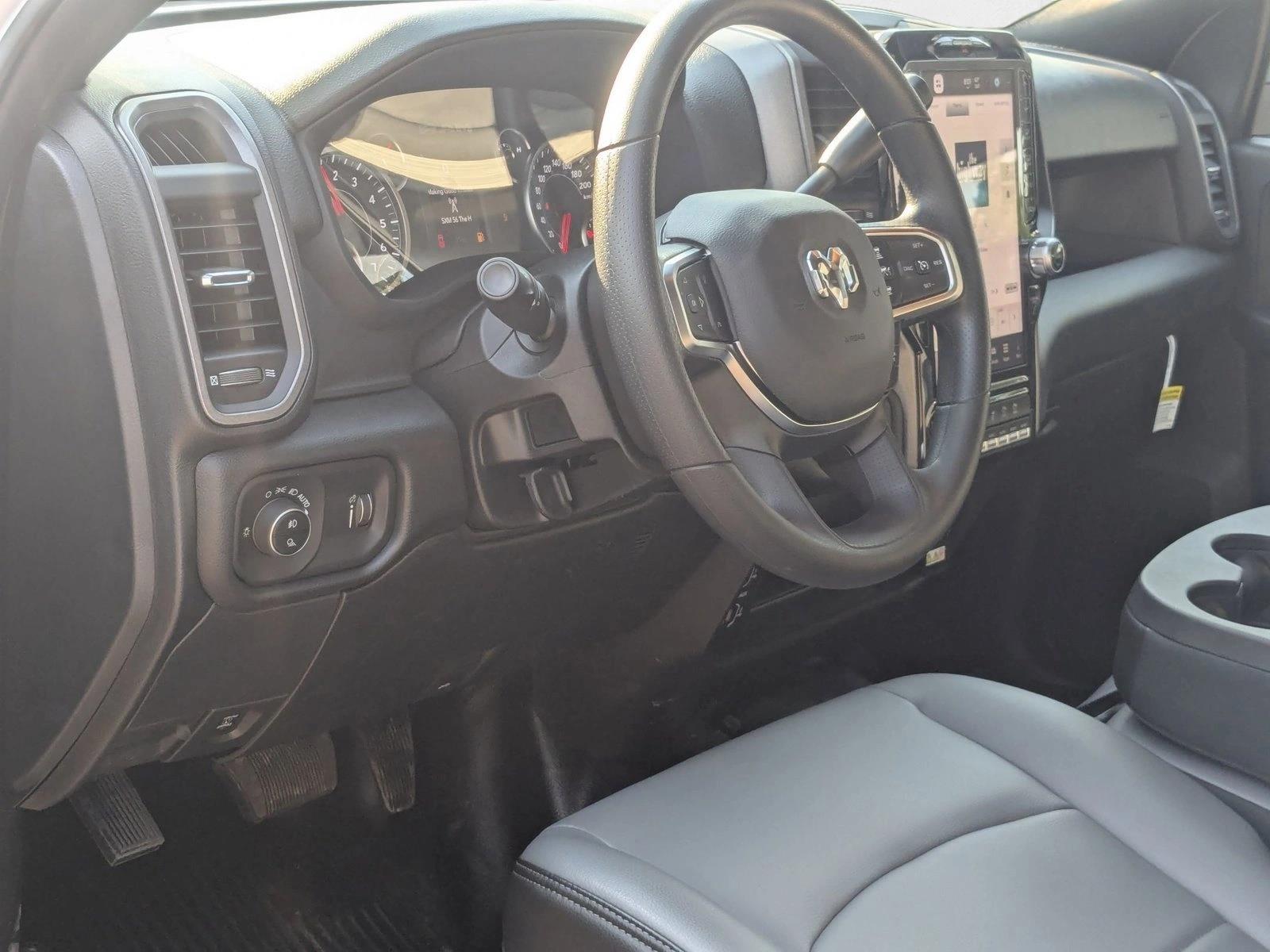 2026 Ram 2500 Tradesman photo 3