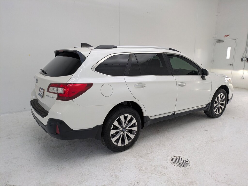 Used 2019 Subaru Outback Touring Sport Utility