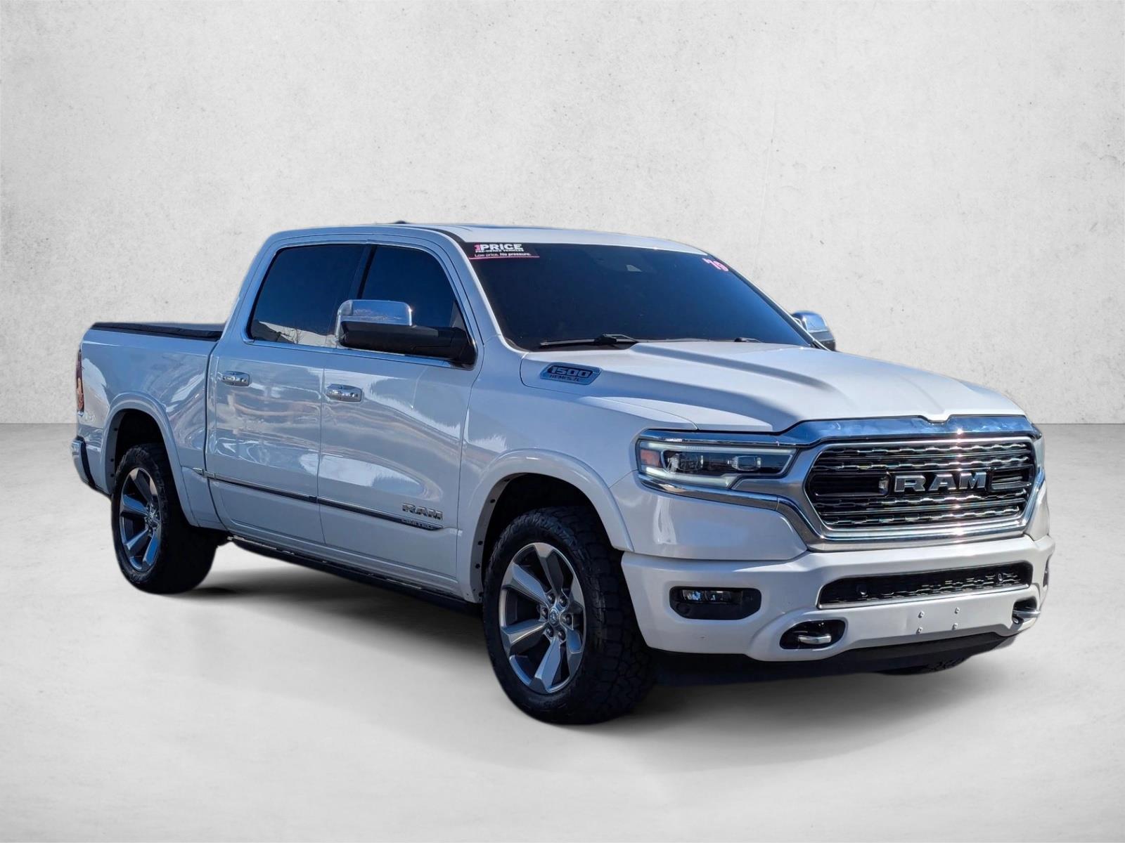 2019 Ram 1500 Limited photo 3