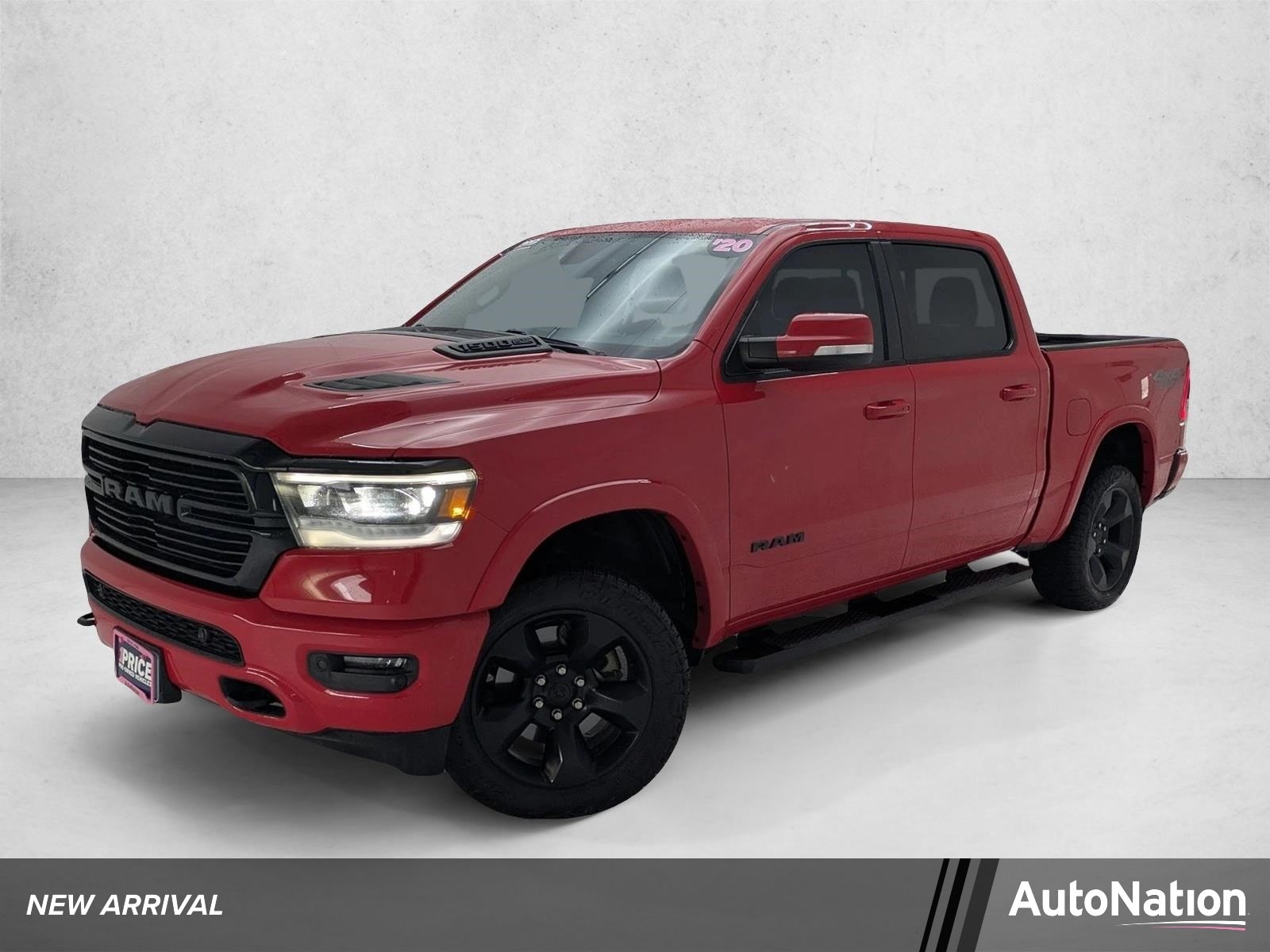 2020 RAM 1500 Laramie 4x4 Crew Cab 5'7's photo