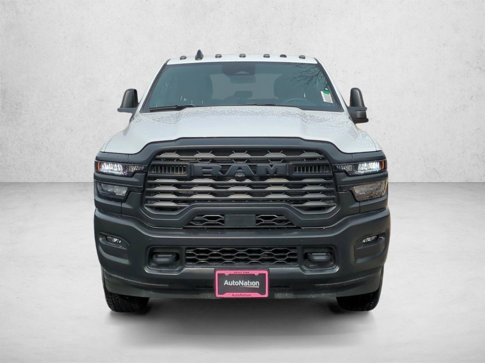 2026 Ram 3500 Tradesman photo 4