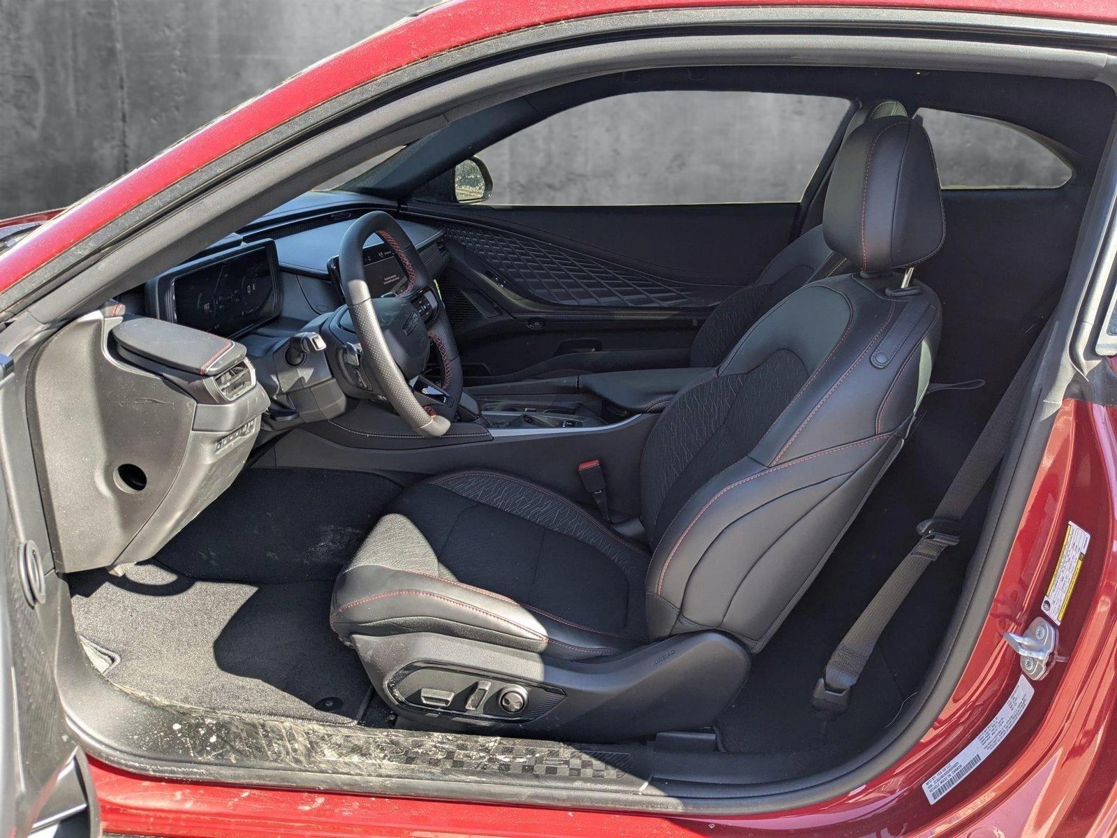 2025 Dodge Charger R/T photo 4
