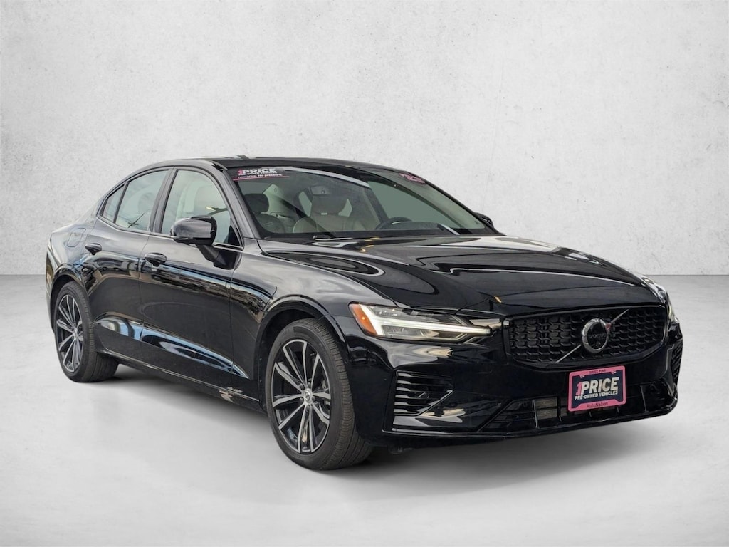 Used 2023 Volvo S60 Recharge Plug-In Hybrid Plus Dark Theme 4dr Car